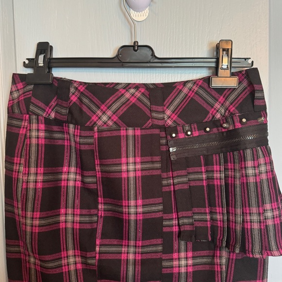 VTG Lip Service Plaid Skirt Sz M (?) Mall Goth Scene Emo Punk Pleated Grommet - Picture 8 of 16